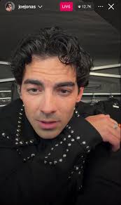Joe Jonas backstage live