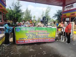 Nggoleti siput ning pantai randusanga. Malam Tutup Pantai Randusanga Brebes Pagi Dibuka Pariwisata Rri Semarang