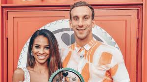As a runner she won four gold medals at the 1998 world tour championship where she held a silver medal. Love Bistro A Tucsi Neven Influenszerkedo Aryee Claudia Dedei Es Hokis Pasija Nyertek 24 Hu