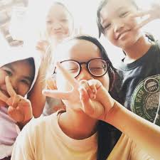 Adat hanya melarang memiliki tv, bukan menonton. Suku Baduy Adalah Salah Satu Suku Yang Memilih Untuk Menutup Diri Dari Dunia Isolasi Hal Ini Brainly Co Id