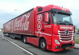 Pin By Andrea Clo On Lzv Mercedes Truck Mercedes Benz Trucks Trucks