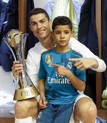 Ruthlessly vetting friends, hours holed up on gambling sites - and NEVER  giving anything away: Just why is Cristiano Ronaldo so secretive? | The Sun