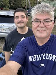 Join us next Tuesday at Spritzeria Monti in Rome for an evening of  connection and conversation. ** Whether you're an expat living in Rome or  just visiting, come to our meetup