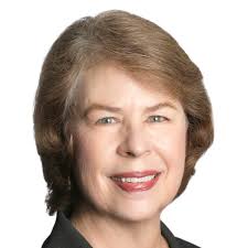 Janice Dalton's Instagram, Twitter & Facebook