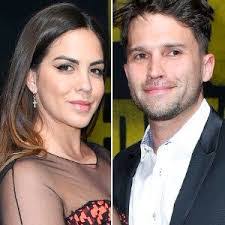 Whitney Madison's Instagram, Twitter & Facebook