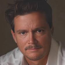 Robert Snowden's Instagram, Twitter & Facebook