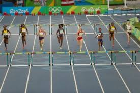 É permitido que o atleta toque a barra. Atletismo Historia Modalidades E Regras Toda Materia