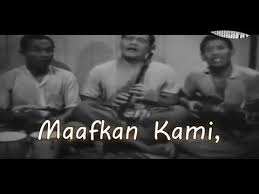 Jaket usang di bahumu poket kosong penuh debu. Maafkan Kami Lirik P Ramlee Shamsuddin Aziz Ost Pendekar Bujang Lapok 1959 Youtube