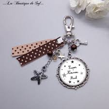 Porte Cle Cabochon Nounou Prenom Enfant Cadeau Nounou Personnalise Cadeau Creche Texte Personnalisable Keychain Personalized Items Items