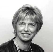 TIBERGIEN_LAW BROCHURE_VRSTL_07.indd