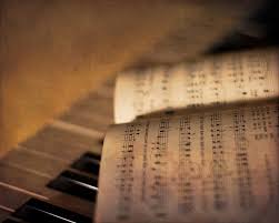 Translation of 'la groupie du paniste' by michel berger from french to english deutsch english español français hungarian italiano nederlands polski português (brasil) română svenska türkçe ελληνικά български русский српски العربية فارسی 日本語 한국어 Le Karaoke Litteraire Ces Chansons Qui Mettent Les Auteurs Sens Dessus Dessous