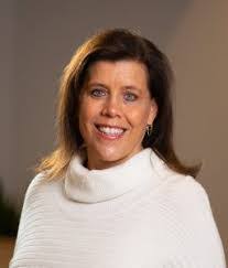 Carla Sadler's Instagram, Twitter & Facebook