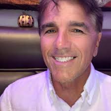 Kemble School Class Photo Identification and Memories