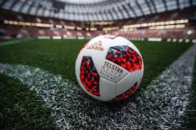 Les Meilleurs Ballons De Foot Classement Comparatif Guide D Achat En Mars 2021
