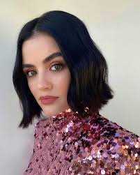 The new kid of tribeca called the older lady as she's one year older than justin, lucy hale also appears in first kiss, the second episode of the first season of wizards. Lucy Hale Family Ex Boyfriends Sister Parents Afalona