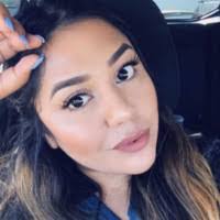 Marie Aranda's Instagram, Twitter & Facebook