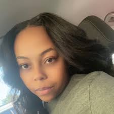 Regina Jarrett's Instagram, Twitter & Facebook