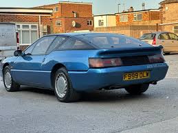 Image result for Azul 1987 Renault