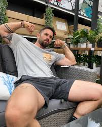 TW Anal Pornstars - Aingeru. Twitter. Looking for some furnitures for the  garden 😜🪴☀️. 3:35 PM - 21 Jun 2022