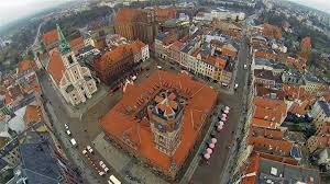 Najděte seznam všech obchodů a restaurací v obchodním centru plzen plaza v plzeň : Pin By Urszula Abramowicz On Polska Poland Poland Torun Polska