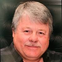 Derwin Banks's Instagram, Twitter & Facebook