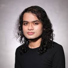 Chris Curia's Instagram, Twitter & Facebook