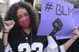 Jetzt wollen die grünen die passage streichen lassen. Black Lives Matter Protest In Stuttgart Der Alltagliche Kampf Gegen Das N Wort Stuttgart Stuttgarter Zeitung