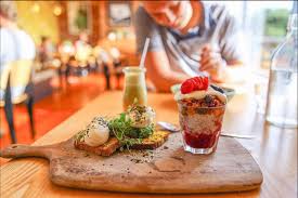 Mix all of the guacamole ingredients well in a bowl and then set aside in an airtight container (to prevent the guacamole from turning brown). Menu Starfish
