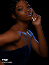 Exploring Blue Photography in Editorial Works