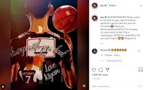 Carmelo anthony's pregnant mistress revealed. Carmelo Anthony Gets Priceless Diamond Pendant For Christmas From La La Rolling Out