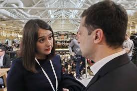 После отставки она будет работать с иностранными сми в качестве. Dva Tvita Ot Mendel Kak Press Sekretar Zelenskogo Ostanovila Inflyaciyu V Ukraine Glavkom