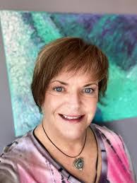 Gena Hurst's Instagram, Twitter & Facebook