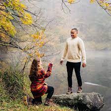 With all your love, tell the person how you feel about him. How To Propose A Boy Know Creative Ways To Propose A Guy