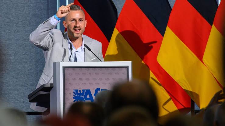 Parteien - Offizieller Wahlkampfauftakt der AfD in Sachsen-Anhalt -  Gegenproteste auf Messegelände in Magdeburg