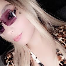 So I premade this meatloaf this morning, around 10:30. I forgot I didn't  have any tin foil or plastic wrap, so I wrapped it in a dish towel. Got it  out this