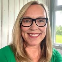 Anna Bland Email & Phone Number