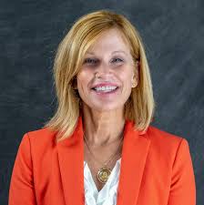 Kimberly Zarsadias Real Estate Agent at Lake Realty