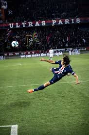 Reprise De Volee D Edinson Cavani Photo Sport Photo Football Deco Photo Photographie Artist Photographie De Sport Photos De Football Joueur De Football