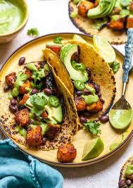 Chipotle Roasted Butternut Squash Tacos Vegan Recipe Butternut Squash Tacos Veggie Tacos Roasted Butternut
