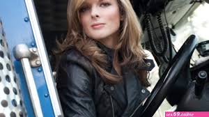 ice road truckers lisa nude - Sexy photos