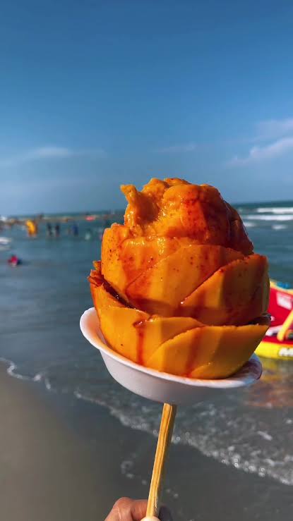 Mango Cup with Chili