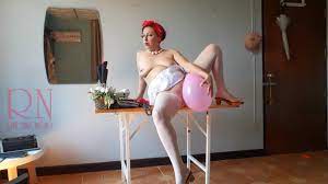 Office Obsession, the Naked Secretary in the Office with White Apron Blows  Balloons, Masturbates. - Pornhub.com