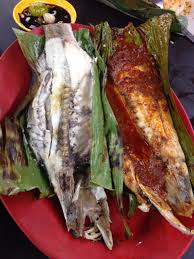 Kurasa aku sudah menemukan formula pas untuk mengolah ikan nila bakar kecap pedas! 10 Tempat Makan Kedai Ikan Bakar Pilihan Saji My