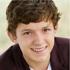 Sergio Holland's Instagram, Twitter & Facebook