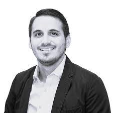 Roy Strom's Instagram, Twitter & Facebook