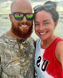 Spent a couple days earlier this week roughing it down in Siesta Key, FL  with our boys 🏝️ I don't even like the beach but always 10/10 recommend  this place 👌🏻