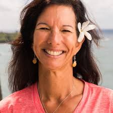 Kellie Hines's Instagram, Twitter & Facebook