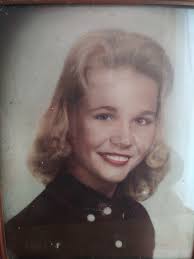 My beautiful mother! She doesn't look like she's in her 60's! Post your  beautiful mother!