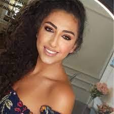 Denisha Ross's Instagram, Twitter & Facebook