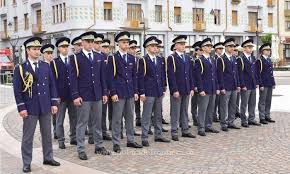 Reglementarea și combaterea șederii ilegale a cetățenilor străini. AngajÄri Mai 2019 Peste 940 De Posturi Vacante Scoase La Concurs De Ministerul De Interne Ètiri Din Bucovina